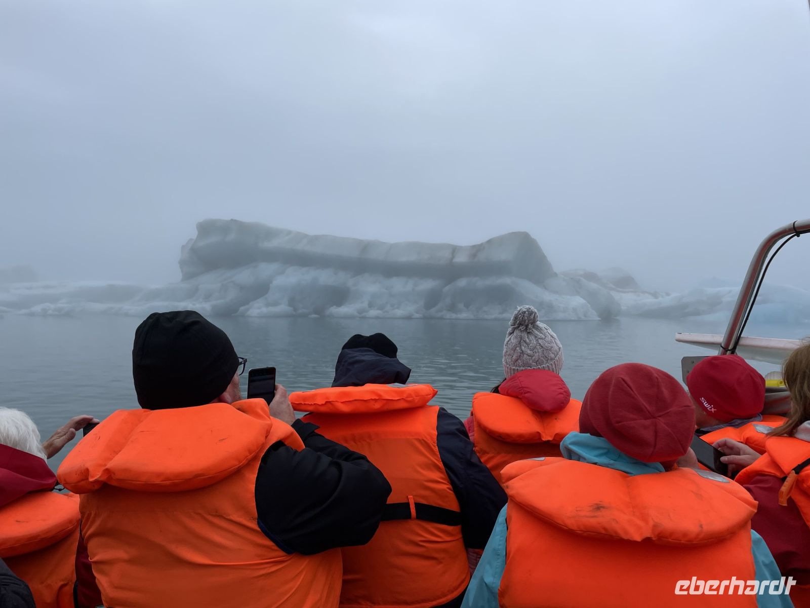 Fahrt mit einem Amphibienfahrzeug in der Gletscher Lagune