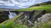 Rundreise Island - kleine Wanderung zur Schlucht Fjaðrárgljúfur