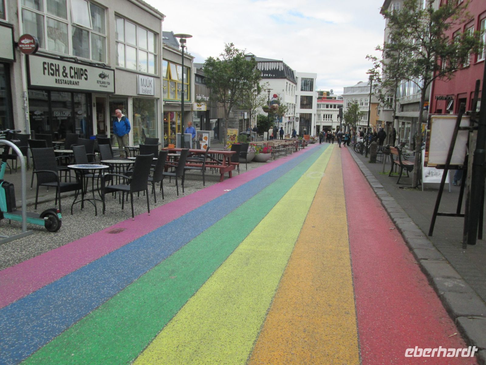 Reykjavik: bemalte Einkaufsstraße für mehr Toleranz