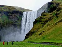 Island Rundreise: Skógafoss.