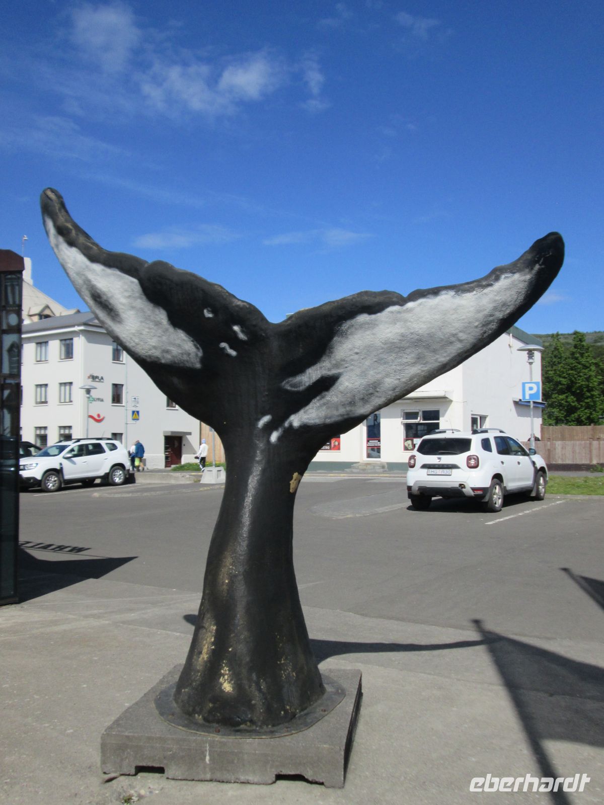 Fluke Monument in Husavik &ndash; &copy;  (Eberhardt TRAVEL)