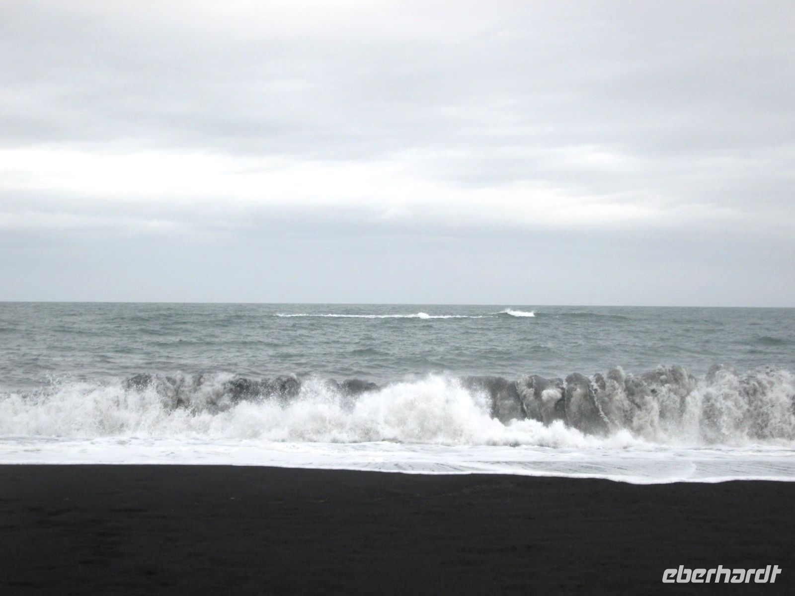 Strand von Vik &ndash; &copy;  (Eberhardt TRAVEL)