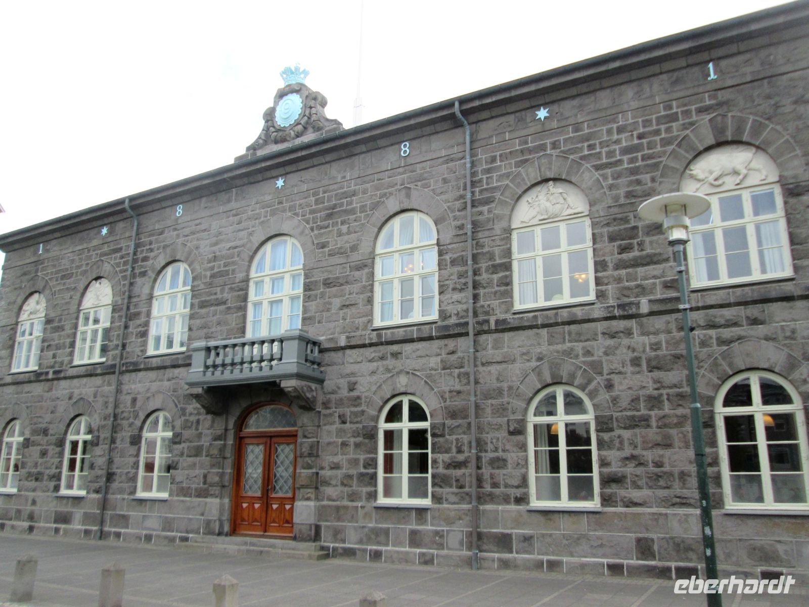 Reykjavik: Parlament &ndash; &copy;  (Eberhardt TRAVEL)