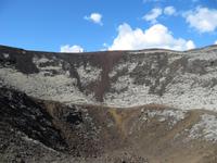 Blick in den Krater Grábrók