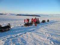 Fahrt mit den Schneemobilen über den Gletscher