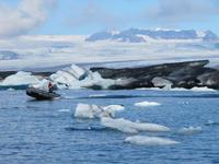 In der Gletscherlagune des mächtigen Vatnajökull