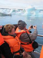 In der Gletscherlagune des mächtigen Vatnajökull