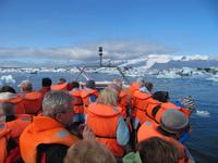 In der Gletscherlagune des mächtigen Vatnajökull