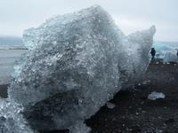 Wir staunten über die Riesenbrocken und deren Beschaffenheit