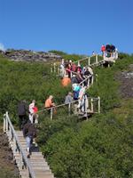 Aufstieg zum Grabrok-Krater