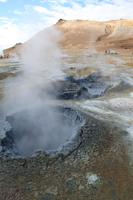 Schwefelquellen im Hochtemperaturgebiet Námaskard