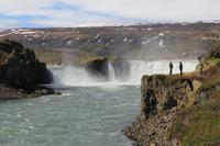 am Wasserfall Godafoss - 