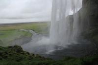 hinter dem Seljalandsfoss