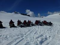 Snowboard-Tour auf dem Gletscher 