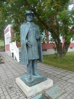 Statue des Schriftstellers Nonni