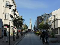 Blick auf die Hallgrimmskirkja in Reykjavik