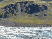 am Gletscher Svinafjellsjökull