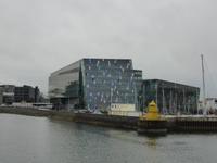 das neue Konzerthaus Harpa in Reykjavik