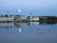 Reykjavik am Abend