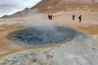 Kochendes Schlammloch - Landschaft „Hvenr Namafjall“, ein Heißgebiet