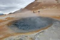 Kochendes Schlammloch - Landschaft „Hvenr Namafjall“, ein Heißgebiet