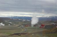 Geothermisches Kraftwerk in der Landschaft „Hvenr Namafjall“, ein Heißgebiet