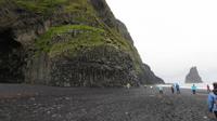 344_am Strand von Vík - Basaltsäulen