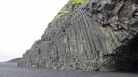 346_am Strand von Vík - Basaltsäulen