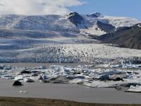 Blick zum kalbenden Breidamerkurjökull