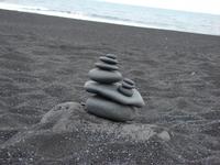 am Strand von Vik