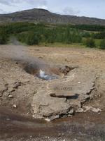 ein kleiner Geysir