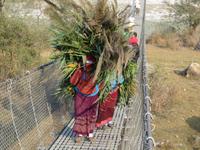 Hängebrücke in Nepals Mittelland