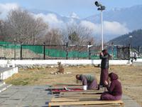 buddhistische Gläubige an der Gedächtnischörte in Thimphu