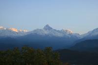 Annapurna Gebirgskette bei Sonnenaufgang