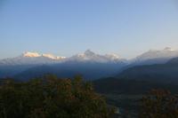 Annapurna Gebirgskette bei Sonnenaufgang