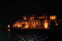 Punakha Dzong bei Nacht