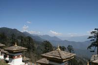 Bergkette Bhutans im Hintergrund