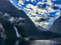 Mystischer Morgen im Milford Sound &ndash; &copy; Simone Willner (Eberhardt TRAVEL)