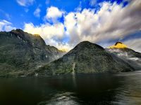 Das Wetter ist uns hold im Milford Sound &ndash; &copy; Simone Willner (Eberhardt TRAVEL)