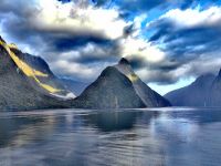 Magie im Milford Sound  &ndash; &copy; Simone Willner (Eberhardt TRAVEL)