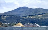 Unser Schiff liegt in Port Chalmers &ndash; &copy; Simone Willner (Eberhardt TRAVEL)