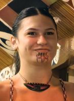 Maorifrau mit traditionellem Tatoo im Gesicht &ndash; &copy; Simone Willner (Eberhardt TRAVEL)