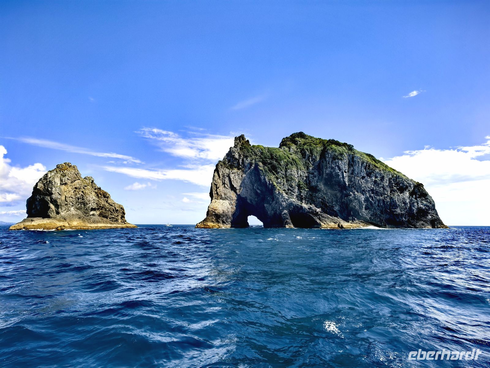 Wir durchqueren das Hole in the Rock &ndash; &copy;  (Eberhardt TRAVEL)