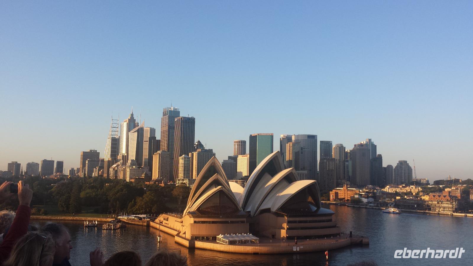 Einfahrt in Sydney