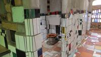 1356 Fahrt nach Pahia - Kawakawa -Hundertwasser-Toilette