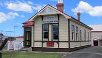 1542 Fahrt nach Auckland - Besuch Kauri-Museum - Postamt