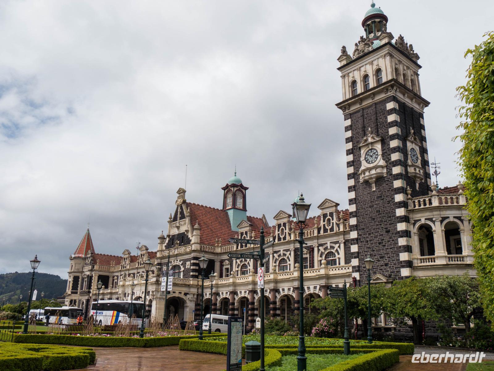 Dunedin, Bahnhof