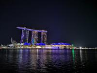 Singapur bei Nacht - MArina Bay Sands Hotel