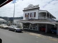 Auf dem Weg nach Tairua - Thames