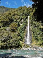Auf dem Weg nach Wanaka - Thunder Creek Falls
